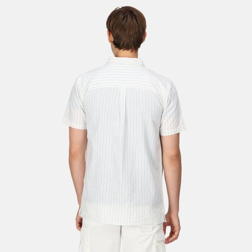 Regatta Mens Shorebay Short Sleeve Casual Shirt 4 Regatta Mens Shorebay Short Sleeve Casual Shirt - Image 4